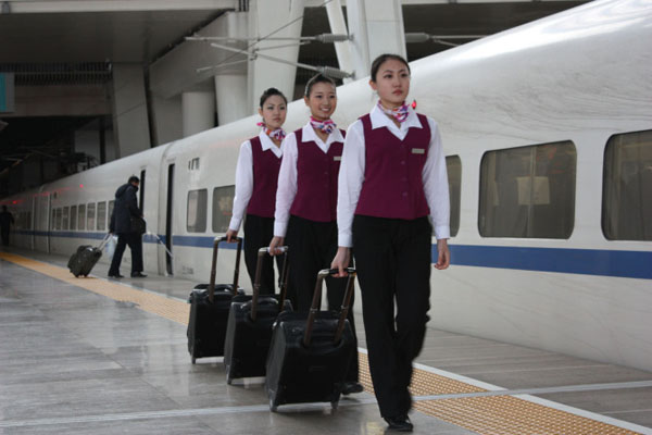 乘務專業(yè)即將上車.jpg